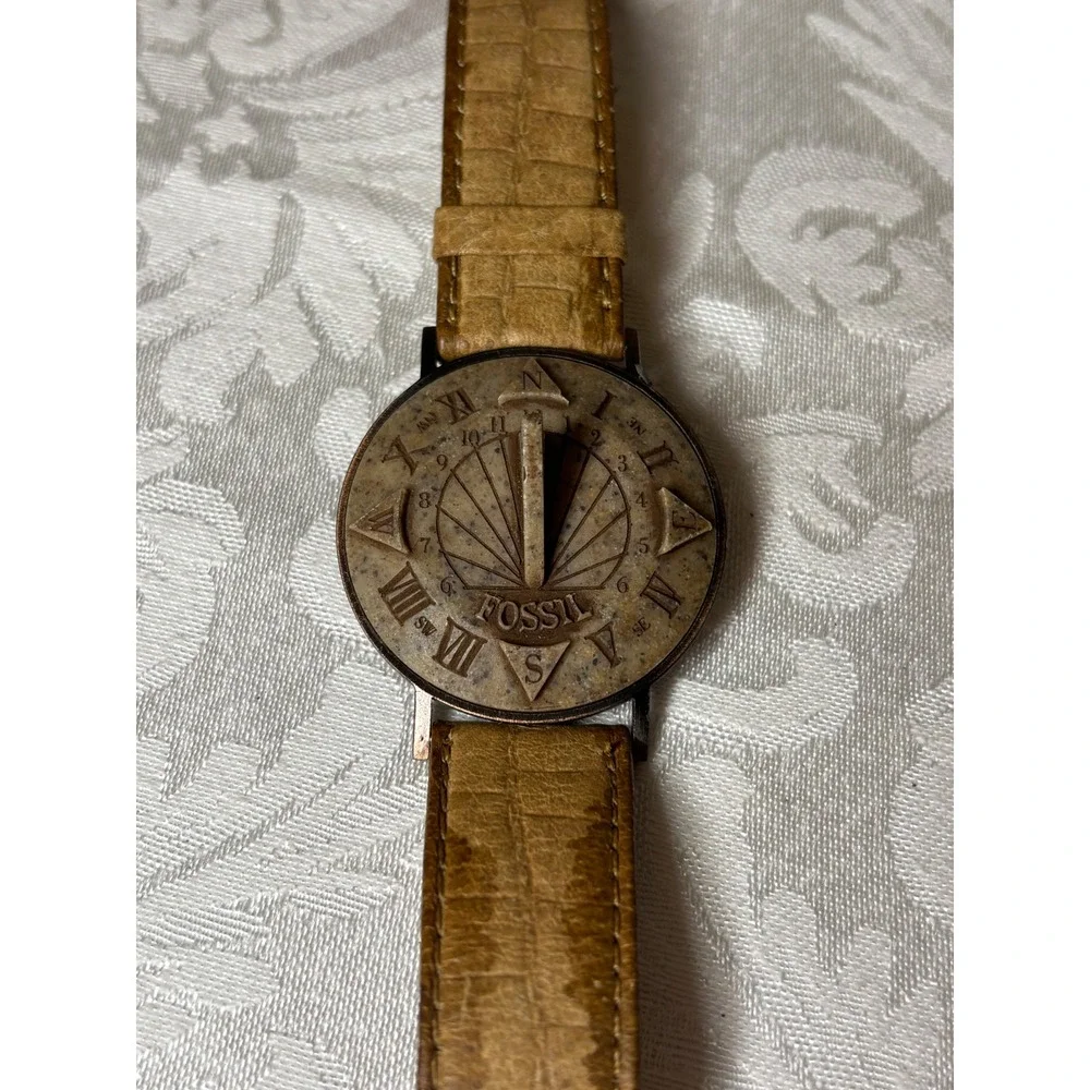 Fossil Sundial Watch Tan Leather Band Stone Face Timepiece SD-7610 Vintage